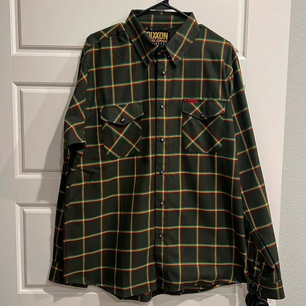 DIXXON FLANEL COMPANY “FLYSOULJAH” size large.